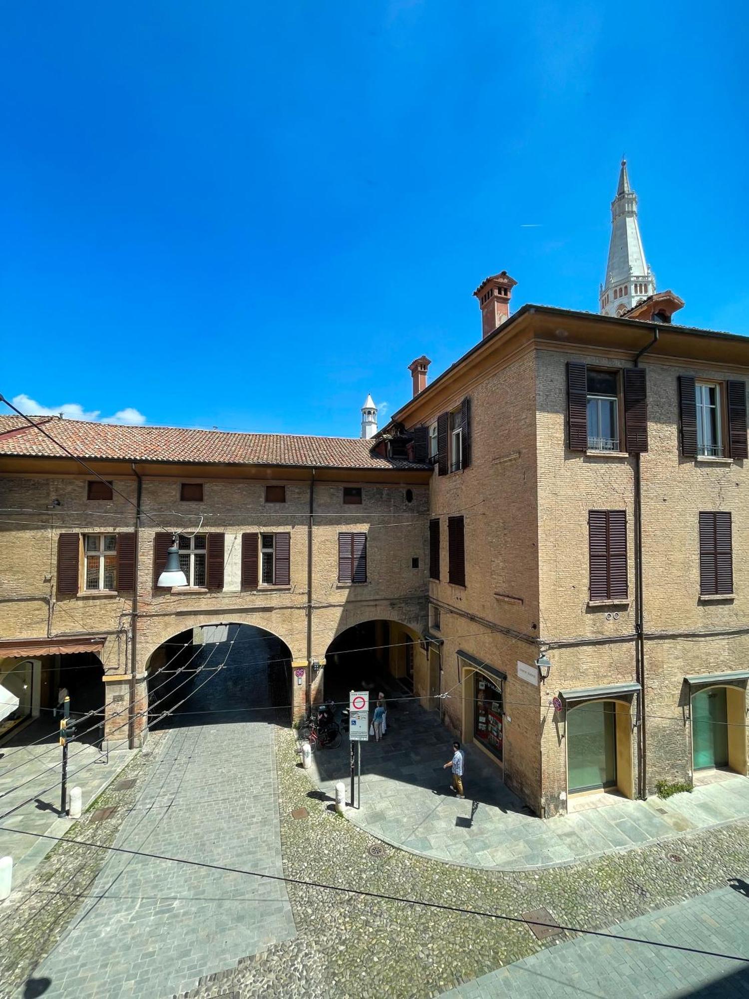 Canalchiaro 13 Modena Exterior photo
